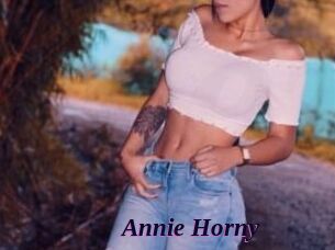 Annie_Horny