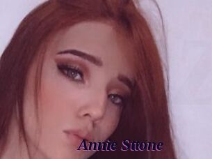 Annie_Sttone