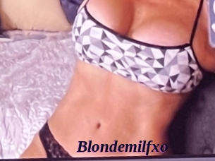 Blondemilfxo