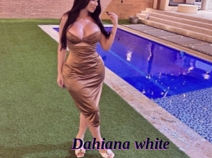 Dahiana_white