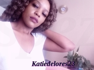 Katiedelores23