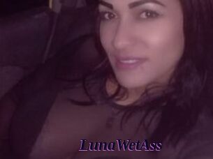 LunaWetAss