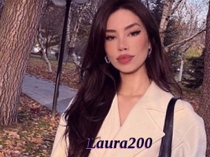 Laura200