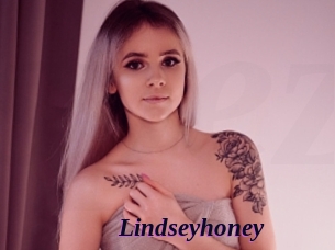 Lindseyhoney