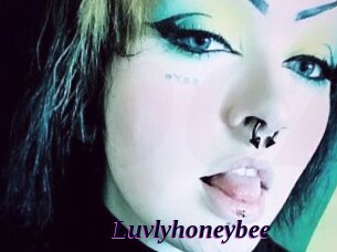 Luvlyhoneybee