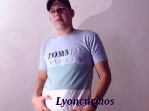 Lyoncuriuos