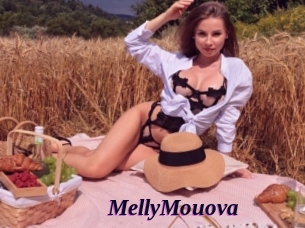 MellyMouova