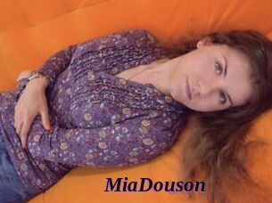 MiaDouson