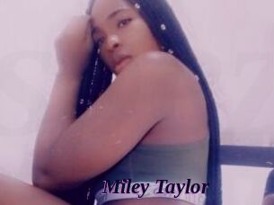 Miley_Taylor