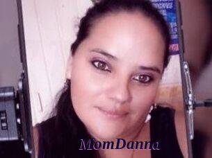 MomDanna