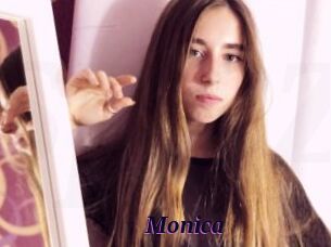 Monica_