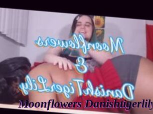 Moonflowers_Danishtigerlily