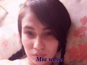 Mia_wesss