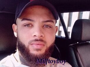 Milftoyboy