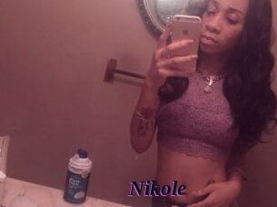 Nikole_