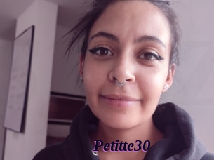 Petitte30