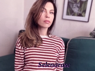 Selenarase