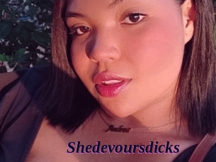Shedevoursdicks