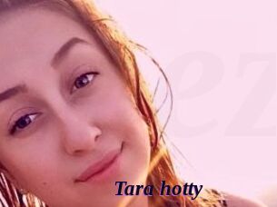 Tara_hotty