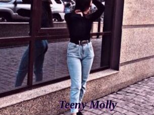 Teeny_Molly